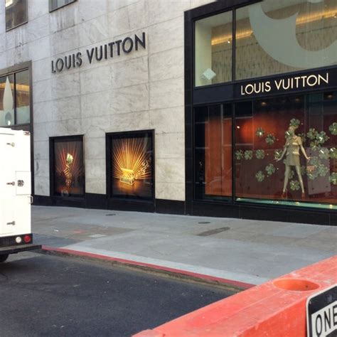 louis vuitton in san francisco|louis vuitton sfo bloomingdale's.